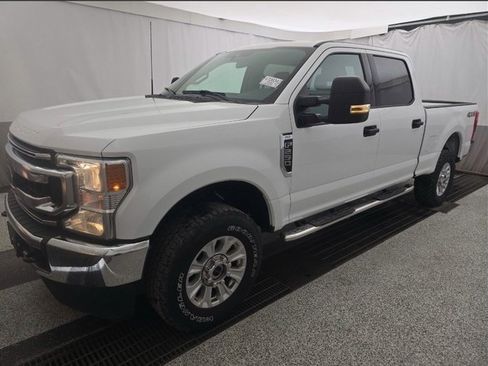 Used 2022 Ford F250 XLT image 1