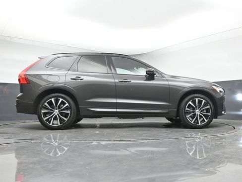 Used 2023 Volvo XC60 B5 Plus w/ Climate Package AWD/4WD image 42
