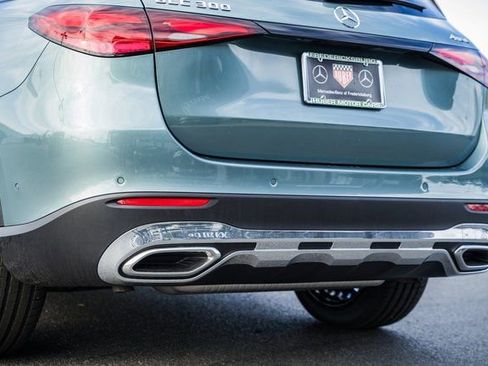 New 2026 Mercedes-Benz GLC 300 4MATIC image 9