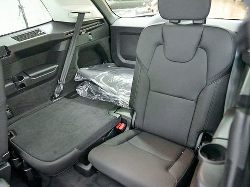 New 2026 Volvo XC90 B6 Plus w/ Protection Package AWD/4WD image 23