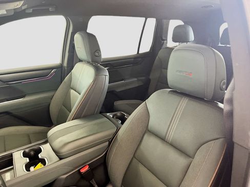 Used 2024 GMC Acadia AT4 AWD/4WD image 21