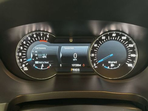 Used 2017 Ford Explorer Platinum image 15