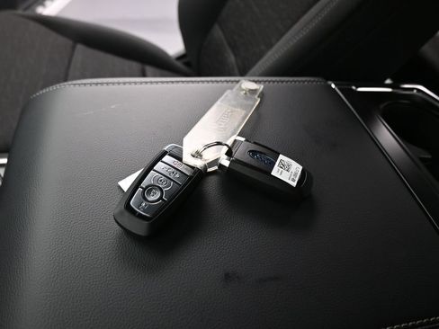 New 2026 Ford F150 XLT w/ Equipment Group 302A MID image 20