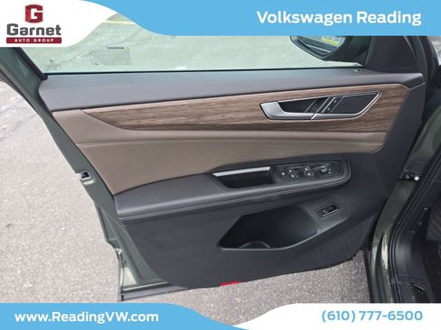 New 2026 Volkswagen Atlas SEL image 9