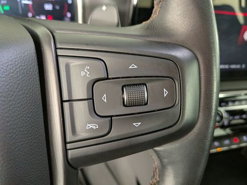 Used 2023 GMC Sierra 1500 AT4 w/ AT4 Premium Package image 25