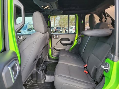 Used 2019 Jeep Wrangler Unlimited Sport S image 18