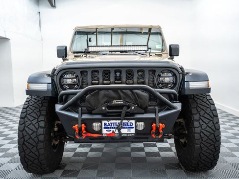 Used 2020 Jeep Gladiator Rubicon AWD/4WD image 2