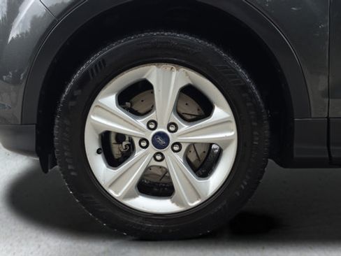 Used 2016 Ford Escape SE w/ Equipment Group 201A FWD image 42