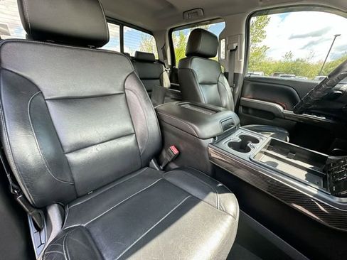 Used 2018 Chevrolet Silverado 1500 LTZ Z71 w/ Redline Edition AWD/4WD image 25