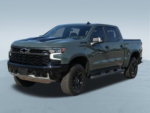 Used 2026 Chevrolet Silverado 1500 ZR2 w/ Dark Appearance Package AWD/4WD image 3
