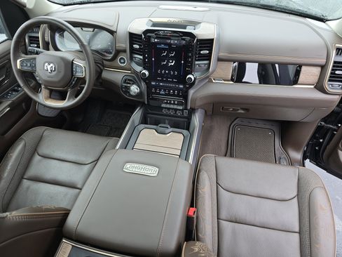 Used 2025 RAM 1500 Limited image 36