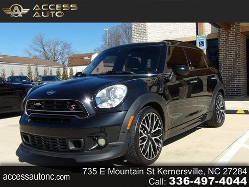 Used 2016 MINI Cooper Countryman S FWD image 1