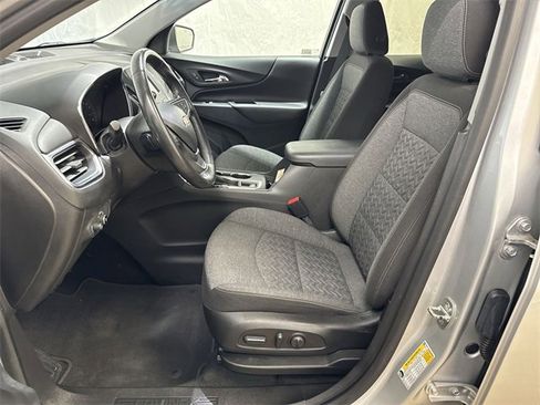Certified 2022 Chevrolet Equinox LT image 10