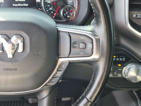 Used 2021 RAM 1500 Laramie AWD/4WD image 18