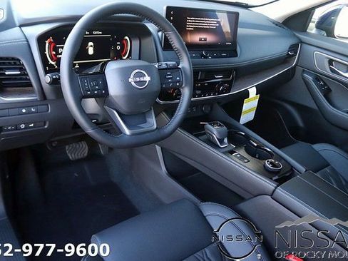 New 2026 Nissan Rogue Platinum w/ Platinum Premium Package AWD/4WD image 11