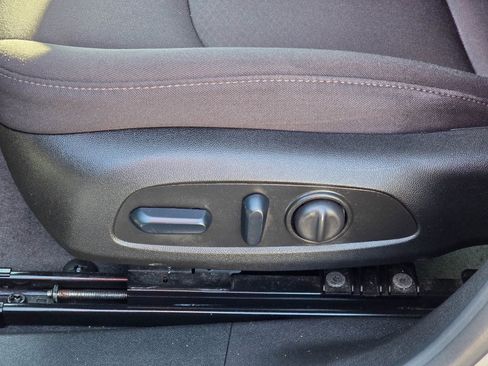 Certified 2024 Chevrolet Malibu LT image 11