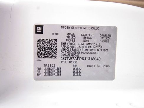 Used 2018 GMC Savana 2500 w/ Driver Convenience Package RWD image 20