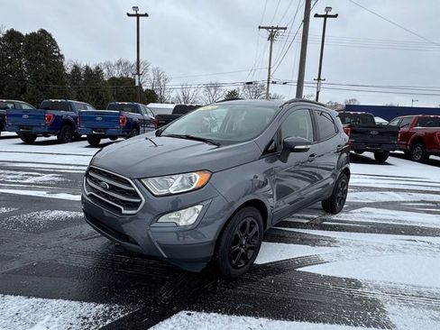 Used 2019 Ford EcoSport SE w/ SE Convenience Package image 14