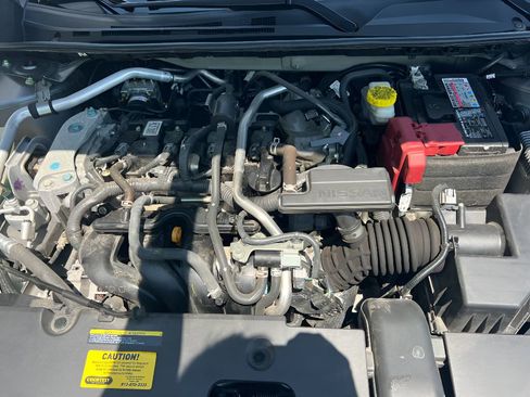 Used 2022 Nissan Sentra SV w/ Trunk Package FWD image 13