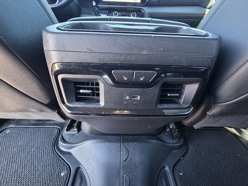 Used 2023 GMC Sierra 1500 AT4 w/ AT4 Premium Package image 26