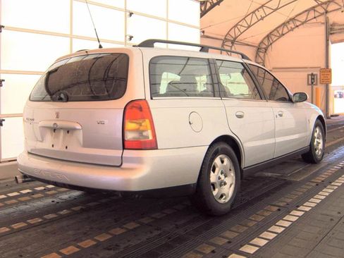 Used 2002 Saturn L-Series LW300 w/ Premium Pkg image 5