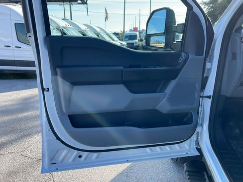 New 2026 Ford F550 XL 4WD Crysteel 11' Tipper Con image 38