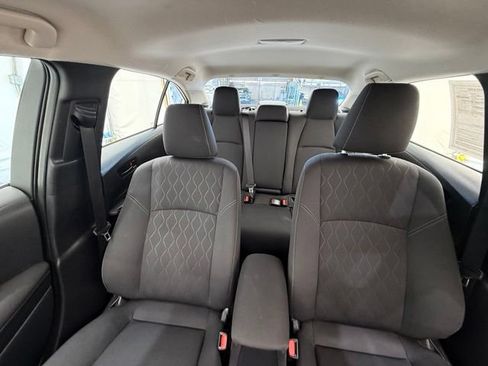 Used 2025 Toyota Corolla LE FWD image 28