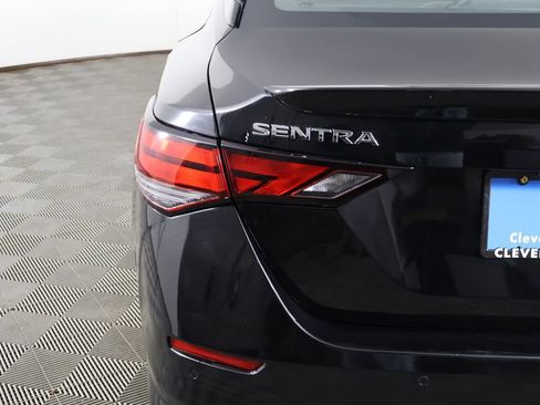 Used 2023 Nissan Sentra SR w/ Trunk Package FWD image 12