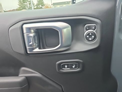 New 2026 Jeep Gladiator Sport image 19