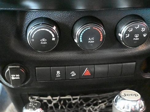 Used 2016 Jeep Wrangler Sport w/ Quick Order Package 24S image 13
