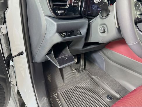 Certified 2026 Lexus NX 350 AWD w/ Accessory Package (2T) image 10