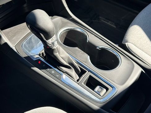 Used 2024 Chevrolet Equinox LS w/ LS Convenience Package image 26