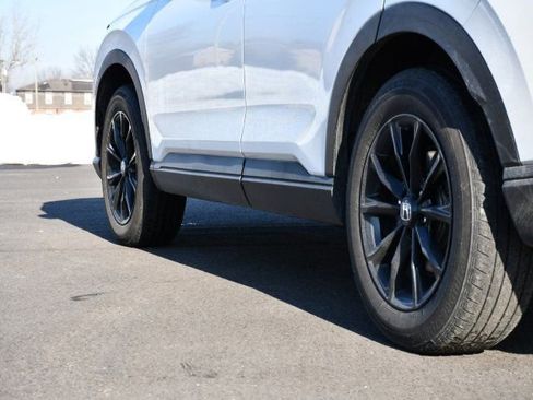 Used 2025 Honda CR-V Sport-L image 9