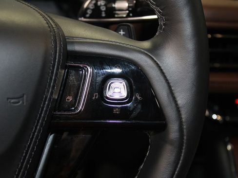 Used 2024 Lincoln Aviator Reserve w/ Equipment Group 201A image 40