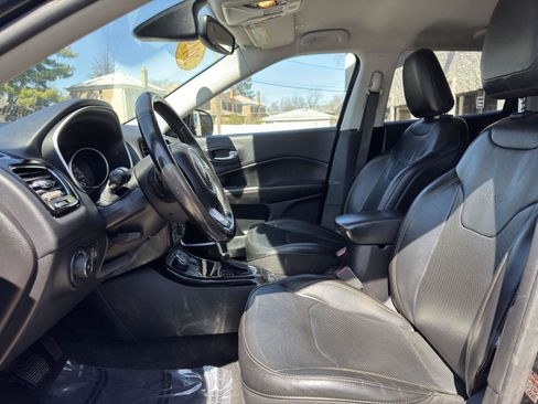 Used 2019 Jeep Compass Limited AWD/4WD image 16