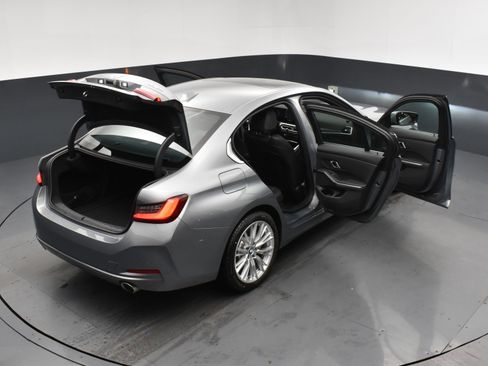 Used 2024 BMW 330i Sedan image 27