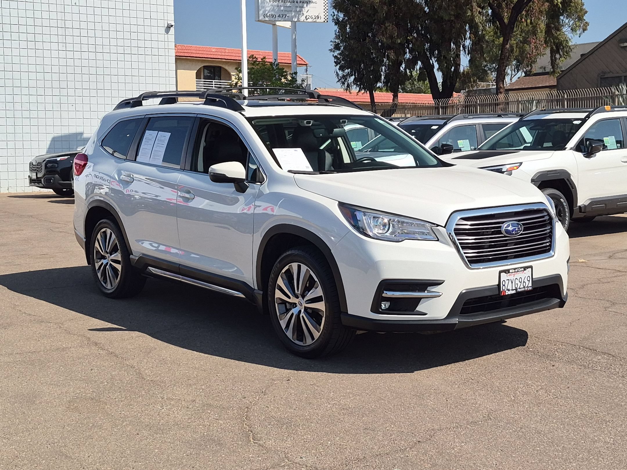 Used 2022 Subaru Ascent Limited w/ Technology Package AWD/4WD image 2