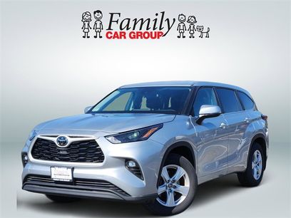 Certified 2024 Toyota Highlander LE