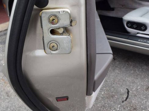 Used 1993 Porsche 928 GTS RWD image 37