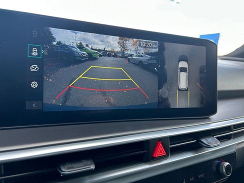 Used 2025 Kia Sorento SX Prestige image 19