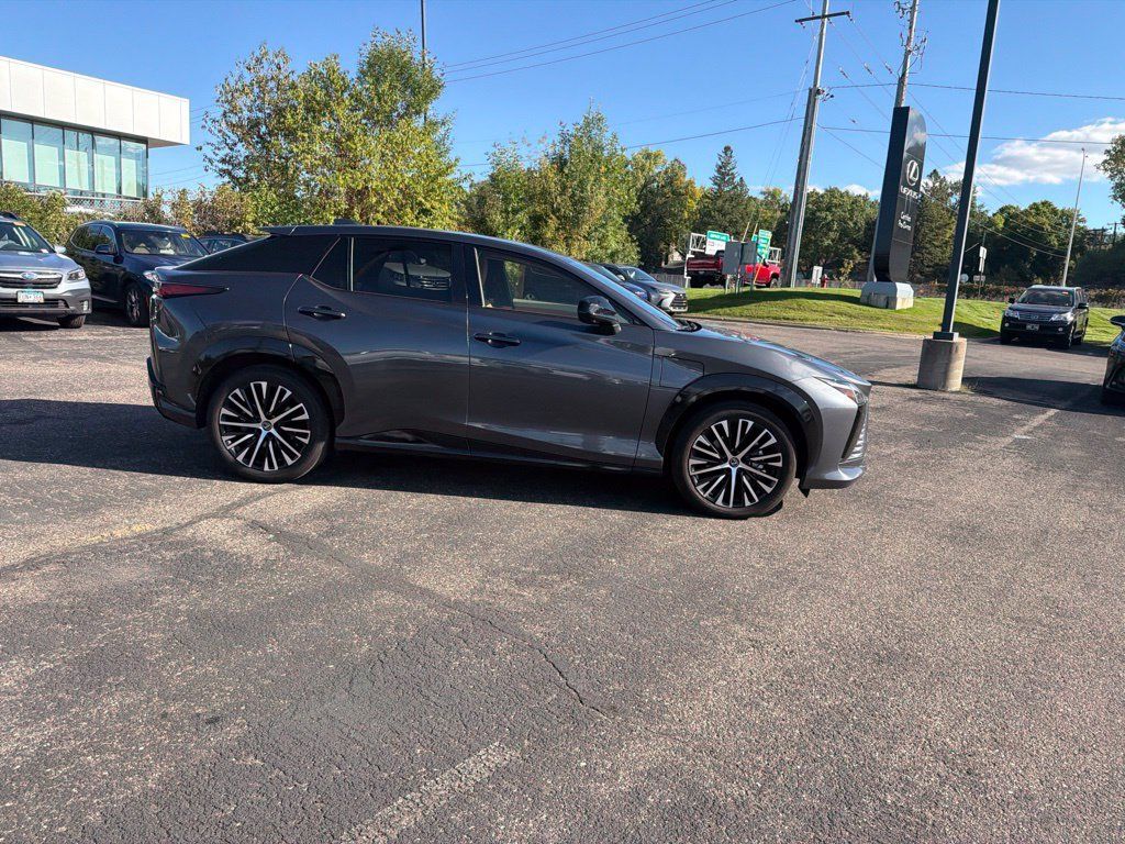 Used 2026 Lexus RZ 350e 2WD w/ Technology Package image 21