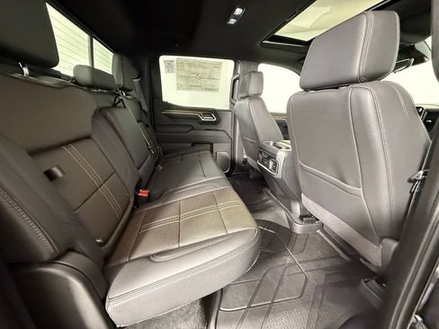 New 2026 Chevrolet Silverado 1500 High Country AWD/4WD image 18