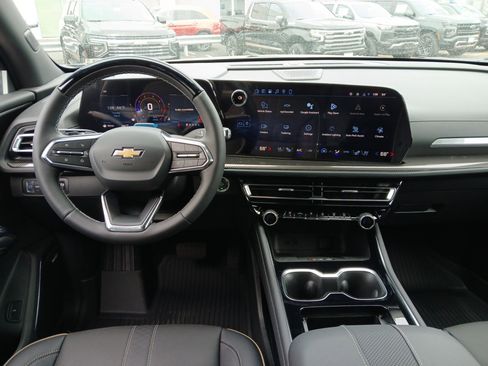 New 2026 Chevrolet Traverse High Country AWD/4WD image 7