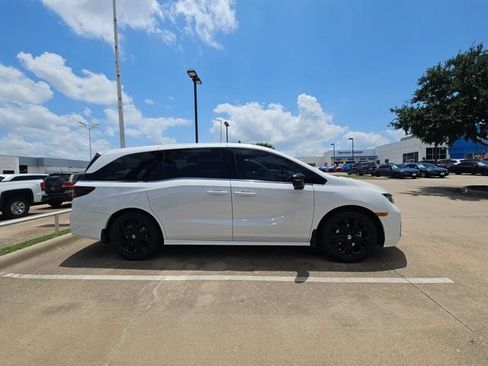 New 2026 Honda Odyssey Sport-L image 4