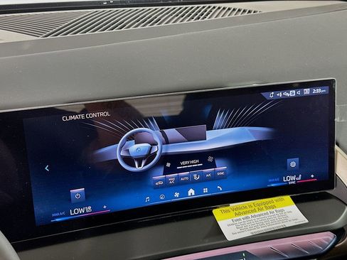 Used 2025 BMW X3 xDrive30i w/ Premium Package image 14