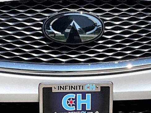 Certified 2023 INFINITI QX50 Luxe AWD/4WD image 12