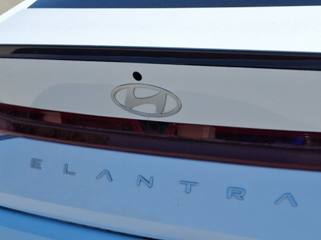 Certified 2026 Hyundai Elantra Sport FWD image 29