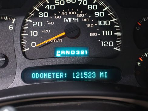 Used 2004 Chevrolet Silverado 1500 LS image 28