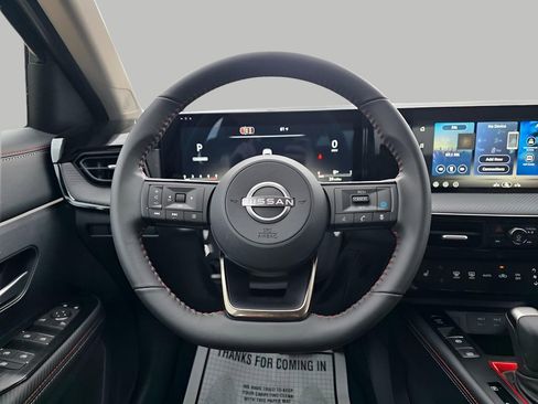 New 2026 Nissan Kicks SR w/ Cold Weather Package image 18