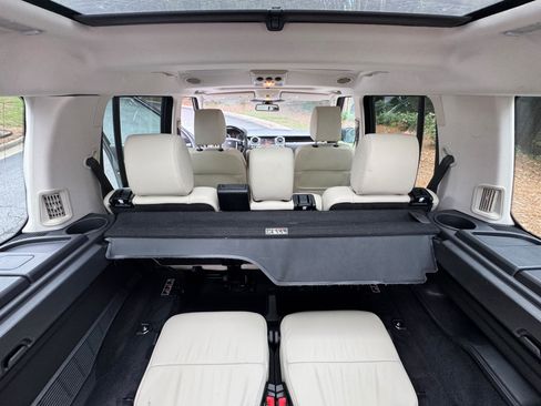Used 2015 Land Rover LR4 HSE LUX AWD/4WD image 36